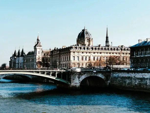 JO Paris 2024 : l’incroyable bassin de rétention d’Austerlitz a été inauguré